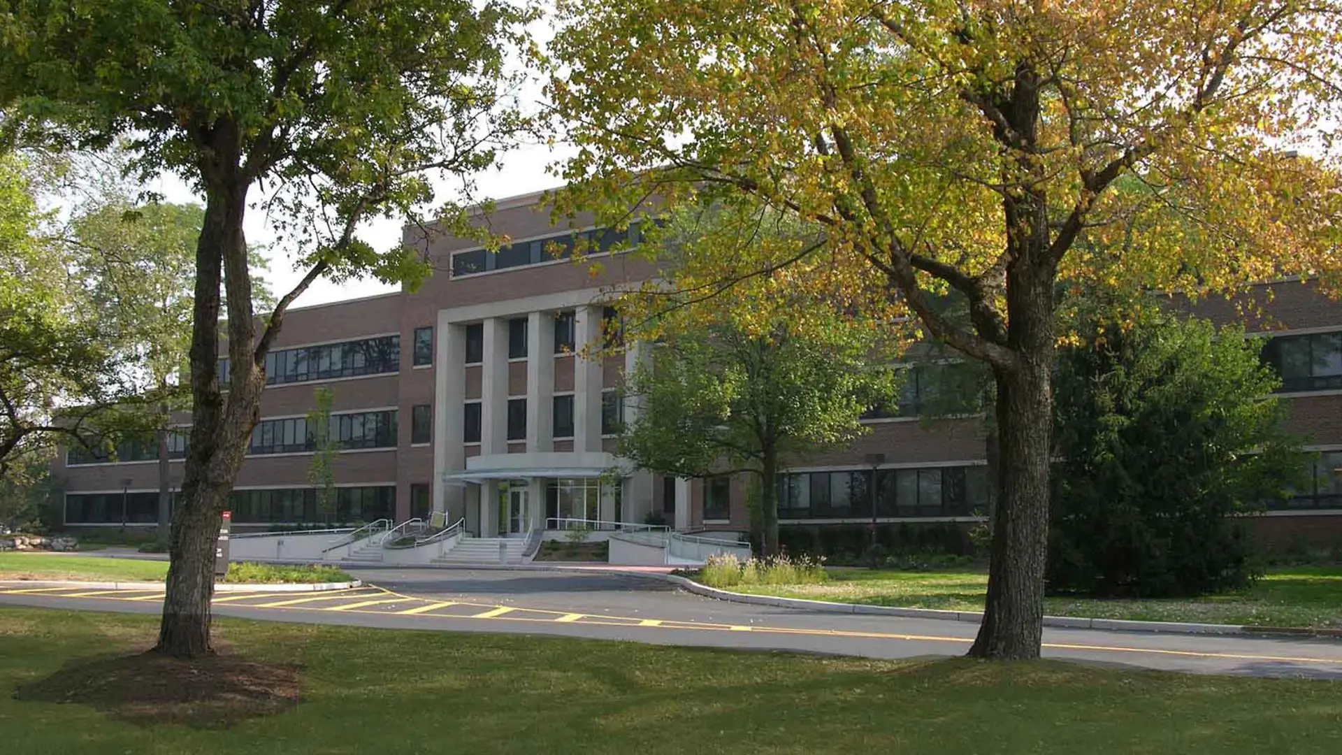 美国新泽西州布里奇沃特的国民淀粉公司大楼（2008年）